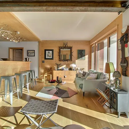 Dents Du Midi 54, The Sunny Attic *