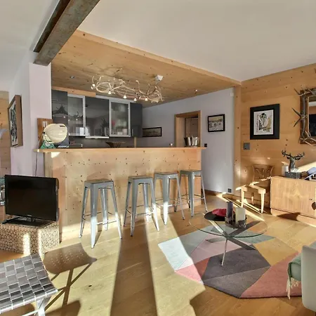 Dents Du Midi 54, The Sunny Attic Daire *